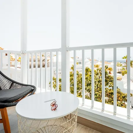 Appartamento Spacious With Ocean View Costa Adeje (Tenerife)