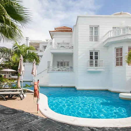 Spacious With Ocean View 公寓 *