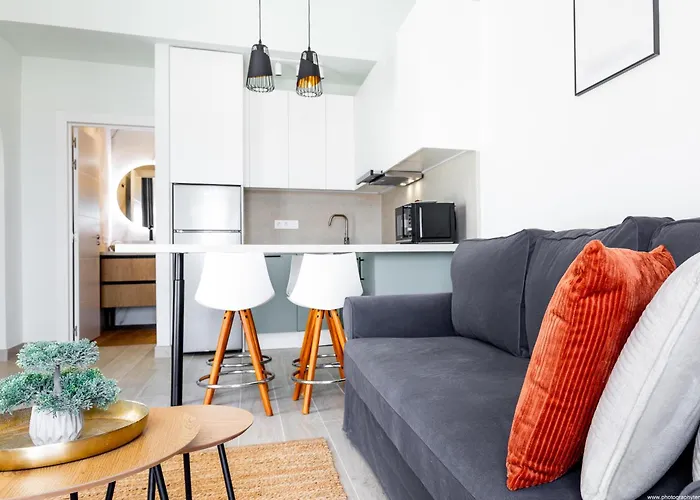 Апартаменты Spacious With Ocean View *