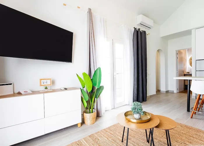 Spacious With Ocean View